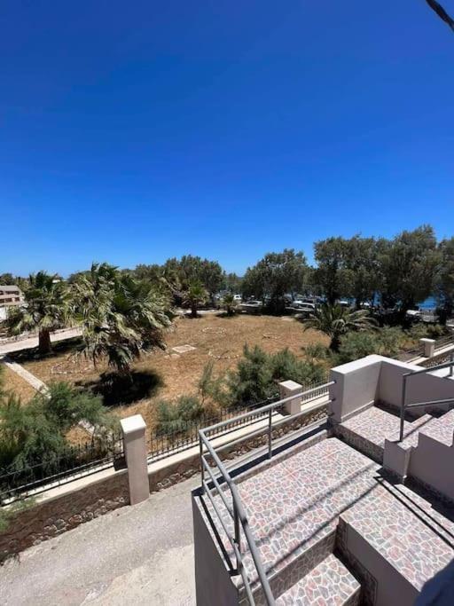Beach Apartment Edem First Floor Perivolos  Eksteriør bilde