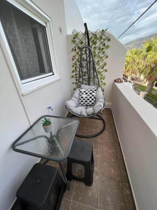 Beach Apartment Edem First Floor Perivolos  Eksteriør bilde