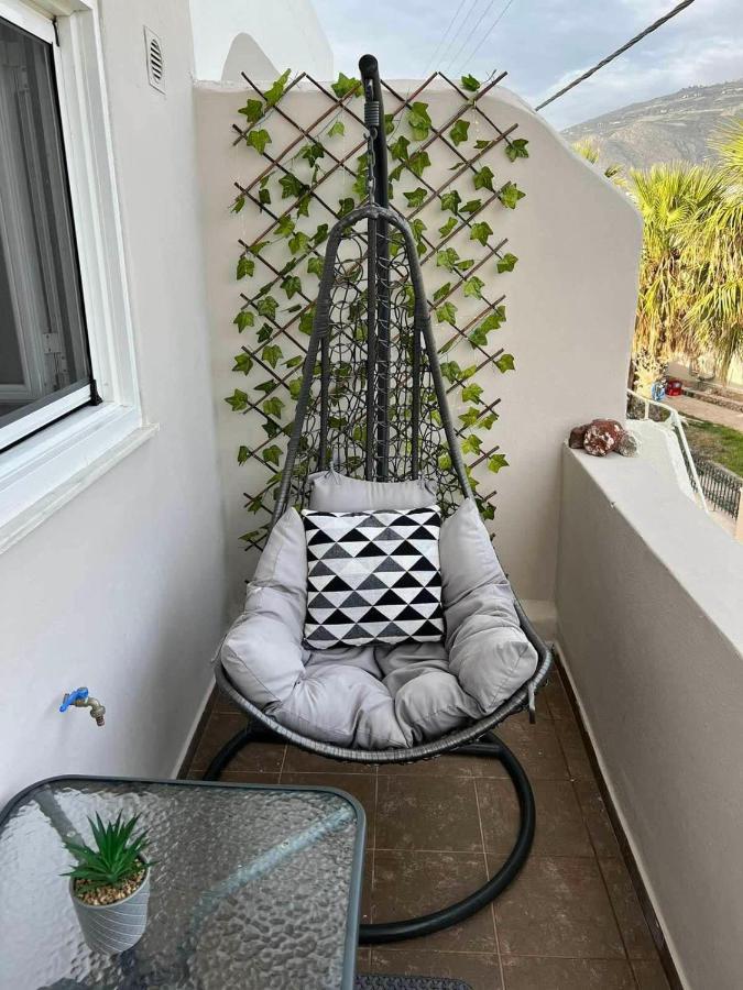 Beach Apartment Edem First Floor Perivolos  Eksteriør bilde