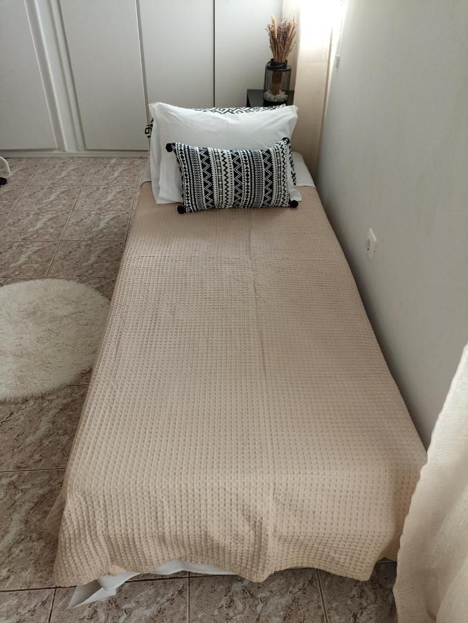 Beach Apartment Edem First Floor Perivolos  Eksteriør bilde